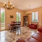 Awesome In Tatil Evi *